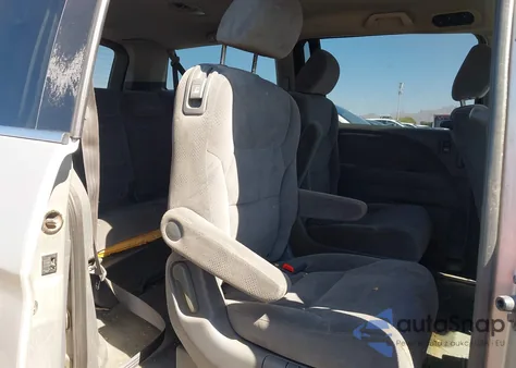 2006 Honda Odyssey Lx z USA, uszkodzony, nr VIN 5FNRL38256B060873